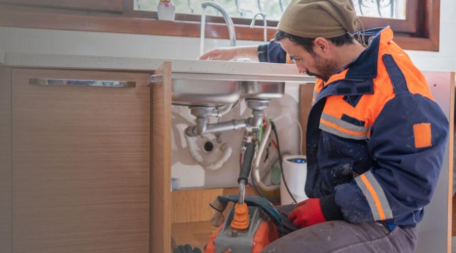 Professional same day plumber in Wingate, IN